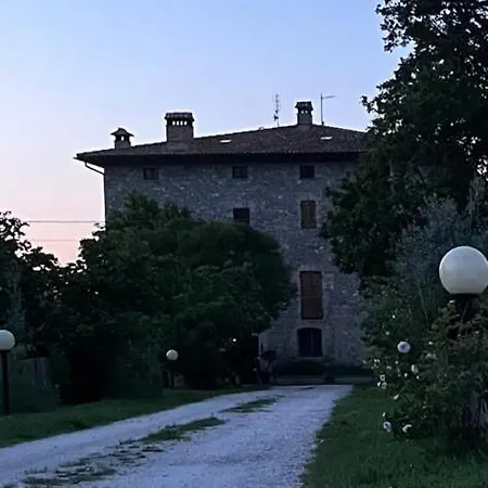 Couette-café Agriturismo Il Grottino